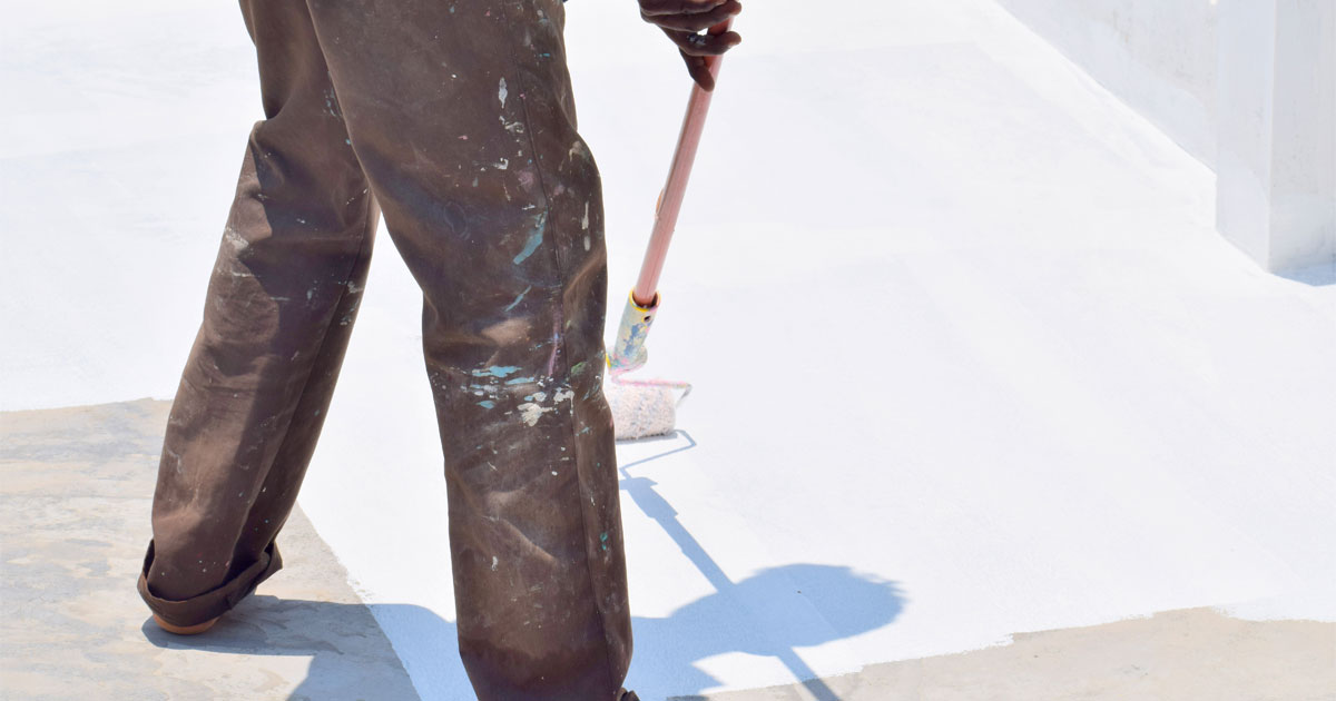 Cool Coat vs. White Paint for Flat Roofs: A Comprehensive Guide
